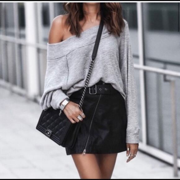 Free People Size 4 Black Feelin Fresh Vegan Mini Skirt Faux Leather Belted Zip - Picture 12 of 12